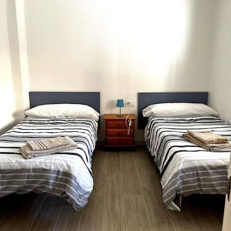 Apartment 10 Meters From The Beach Пуэтро-де-Сагунто Экстерьер фото